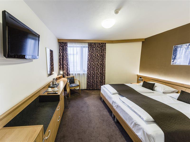 Archibald City Hotell Prag Exteriör bild